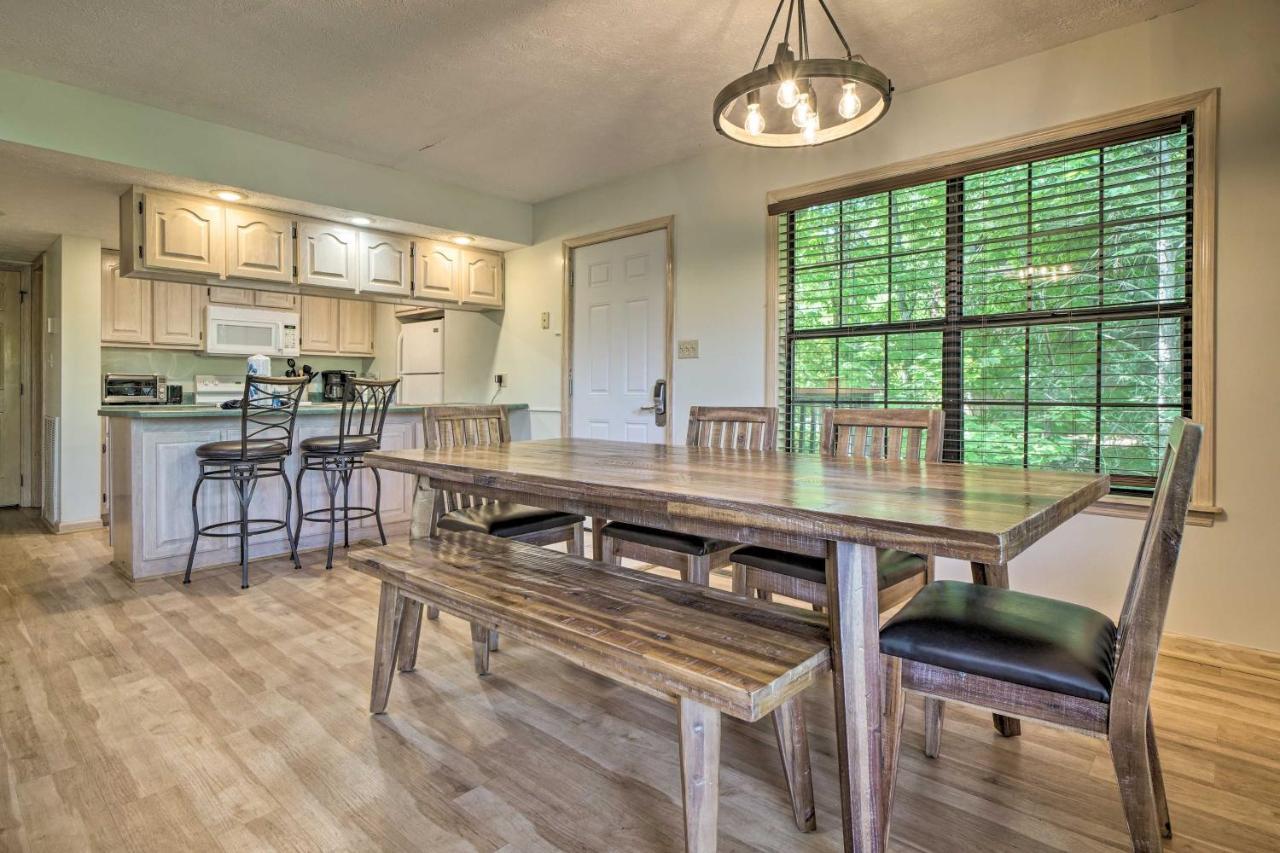 Rustic Pigeon Forge Home With Private Hot Tub! Экстерьер фото